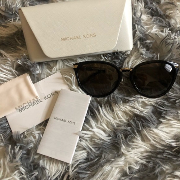 Michael Kors sunglasses - Picture 1 of 3